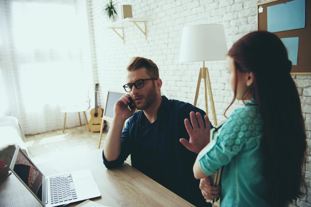 ”Man vill vara förälder men blir projektledare”