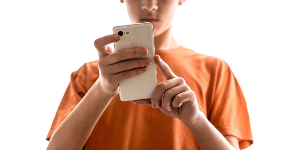 Barn och unga med NPF extra sårbara i den digitala världen